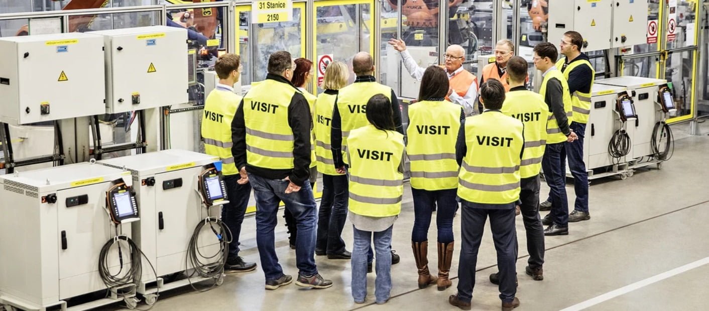 סקודה - צוות עובדים במפעל