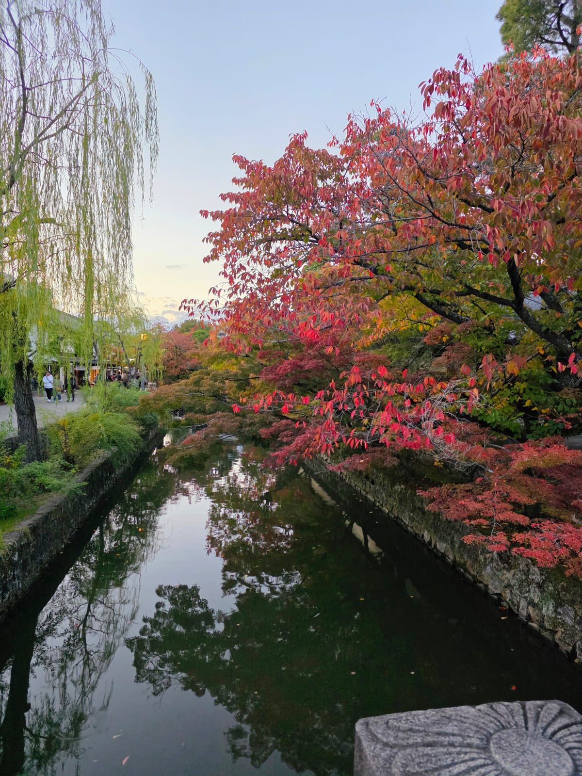 Alt: תעלת ביוקאן בשעת בין ערביים במסגרת טיול ליפן בשלכת מיאג'ימה וקורשיקי